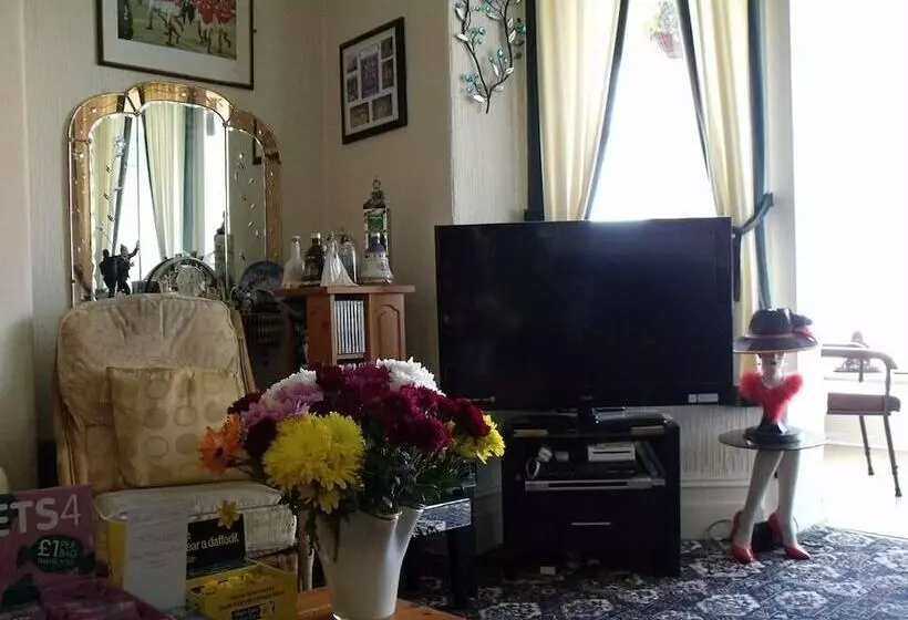 Fotos del hotel The Derby:  5