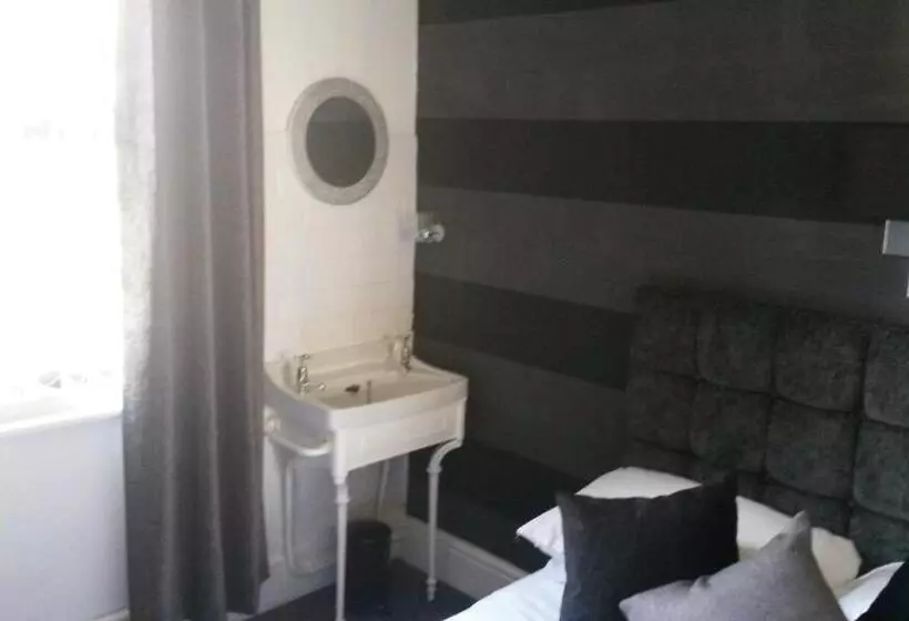 Fotos del hotel The Derby:  14