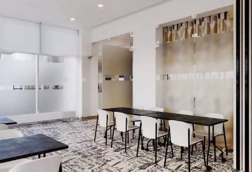 Fotos del hotel Holiday Inn Express Warsaw Airport:  12