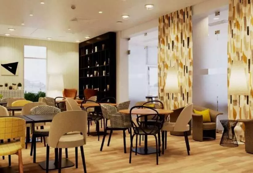 Fotos del hotel Holiday Inn Express Warsaw Airport:  13