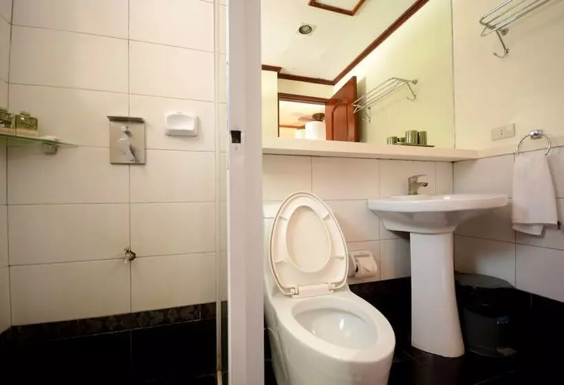 Fotos del hotel Ipil Suites El Nido:  10