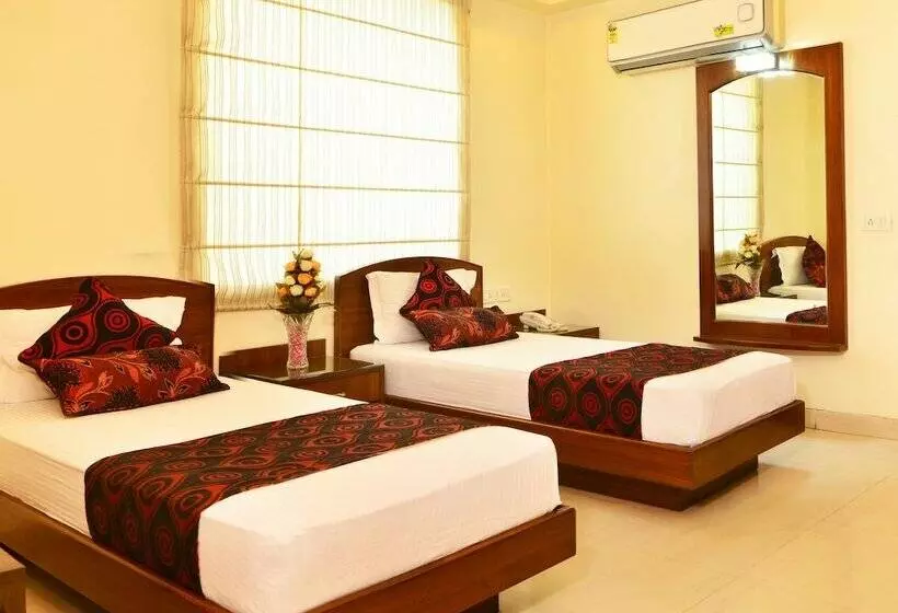 Fotos del hotel Hotel Shipra International:  12