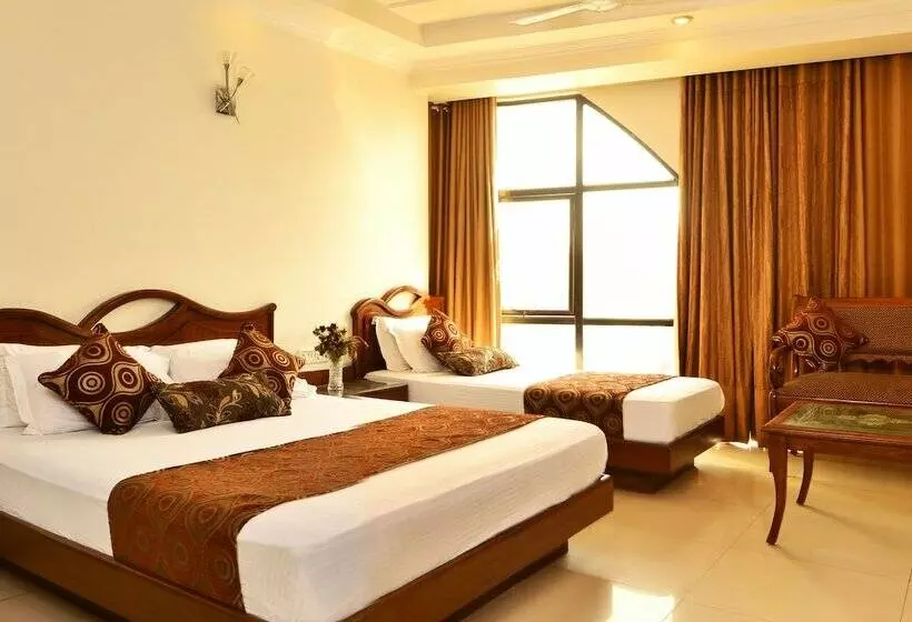 Fotos del hotel Hotel Shipra International:  2