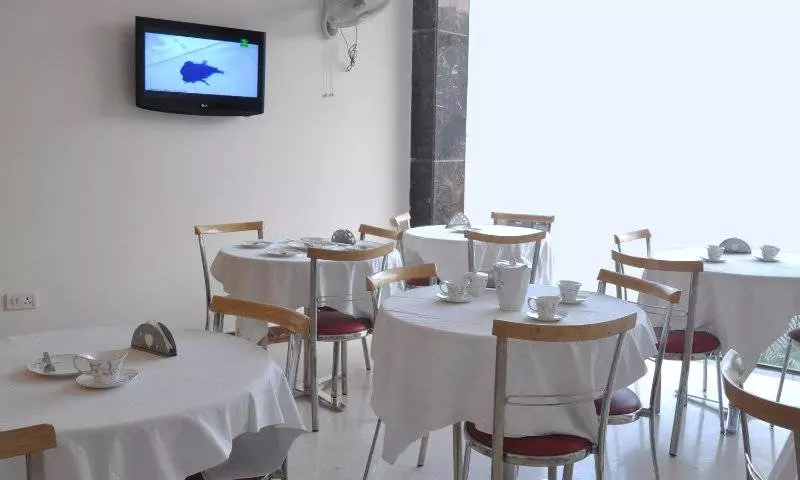 Fotos del hotel Hotel Shipra International:  14