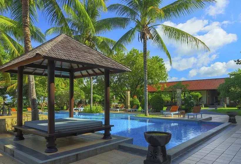 Fotos del hotel The Jayakarta Suites Komodo Flores:  9