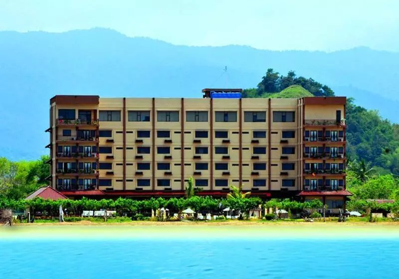 Fotos del hotel The Jayakarta Suites Komodo Flores:  15