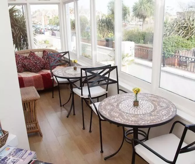 Fotos del hotel The Langtons Bed & Breakfast:  25