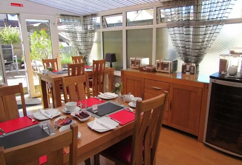 Fotos del hotel The Langtons Bed & Breakfast:  24