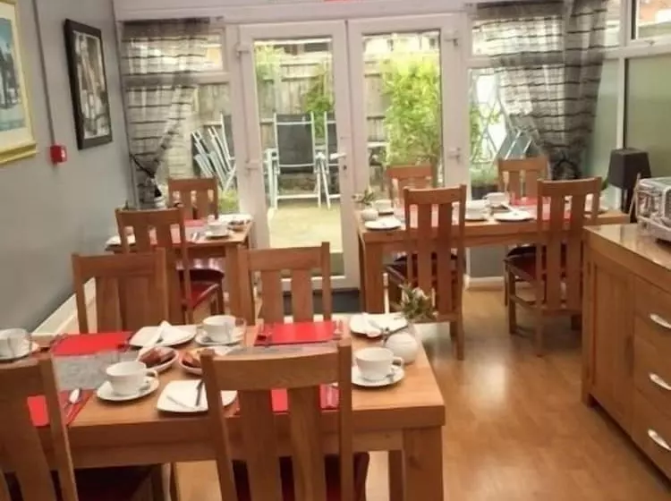 Fotos del hotel The Langtons Bed & Breakfast:  2