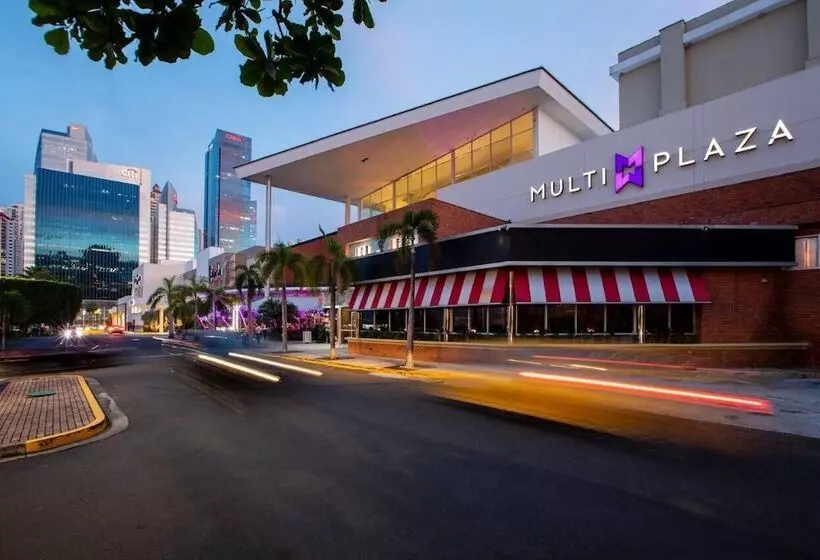 Tryp By Wyndham Panama Centro