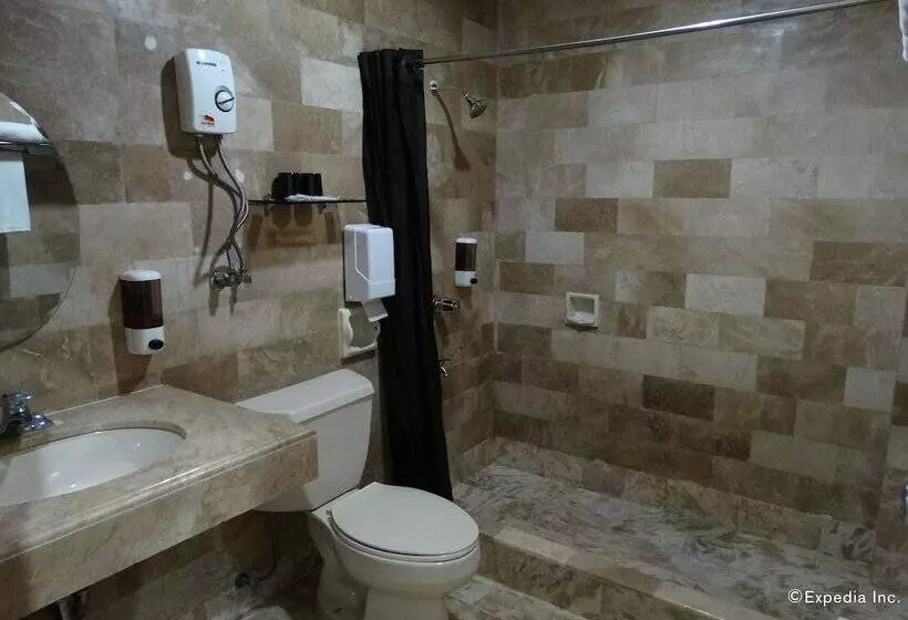 Fotos del hotel White Knight  Intramuros:  17