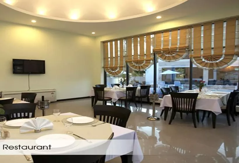 Fotos del hotel Rawai Grand House:  9