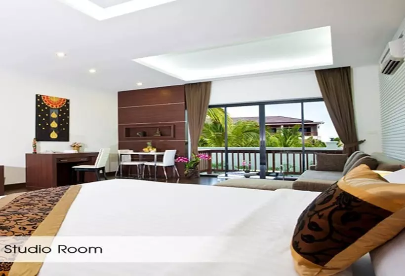 Fotos del hotel Rawai Grand House:  12