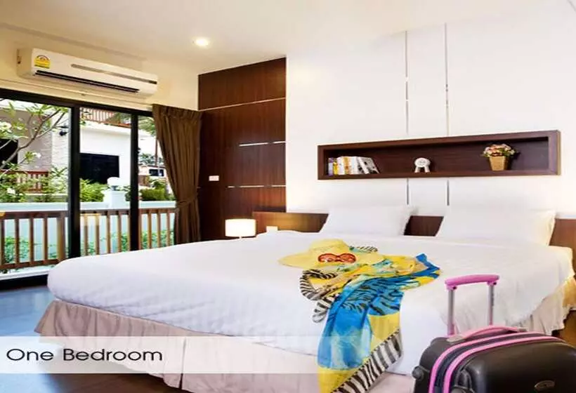 Fotos del hotel Rawai Grand House:  2