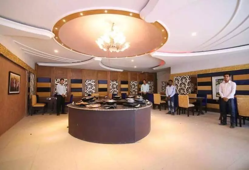 Fotos del hotel Punnu International:  8