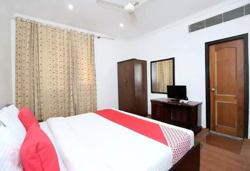 Fotos del hotel Punnu International:  16