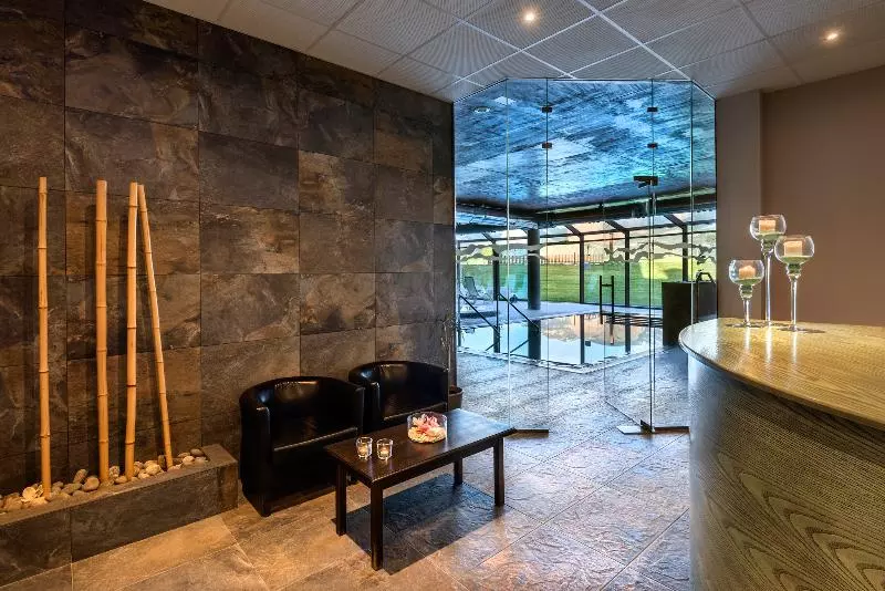 Fotos del hotel Spa Aguas De Los Mallos:  3