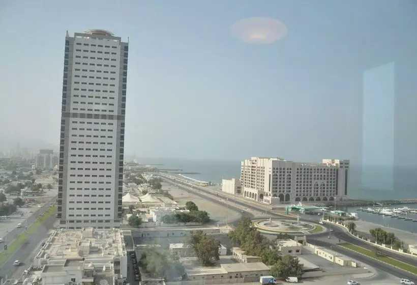 Fotos del hotel Fortune Royal:  10