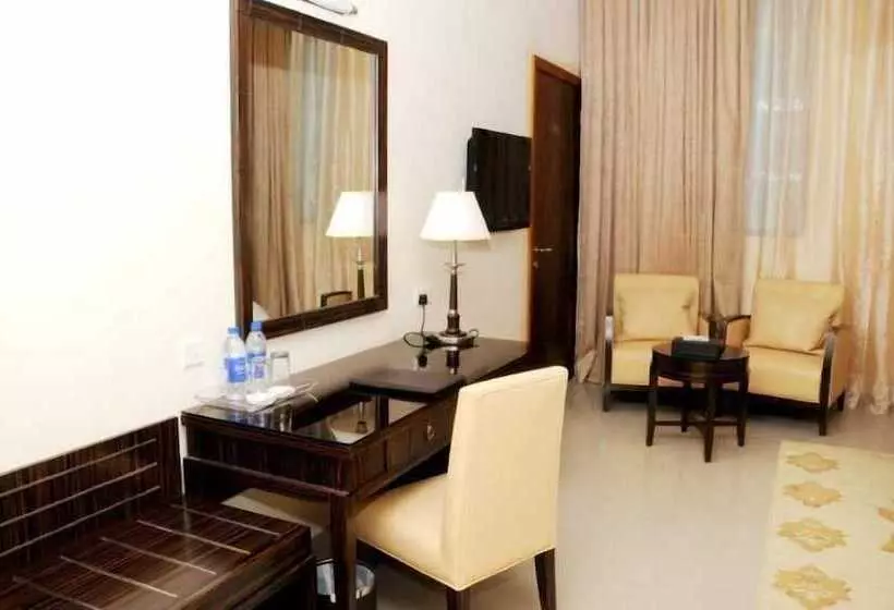 Fotos del hotel Fortune Royal:  11