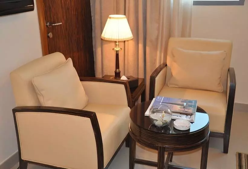 Fotos del hotel Fortune Royal:  24