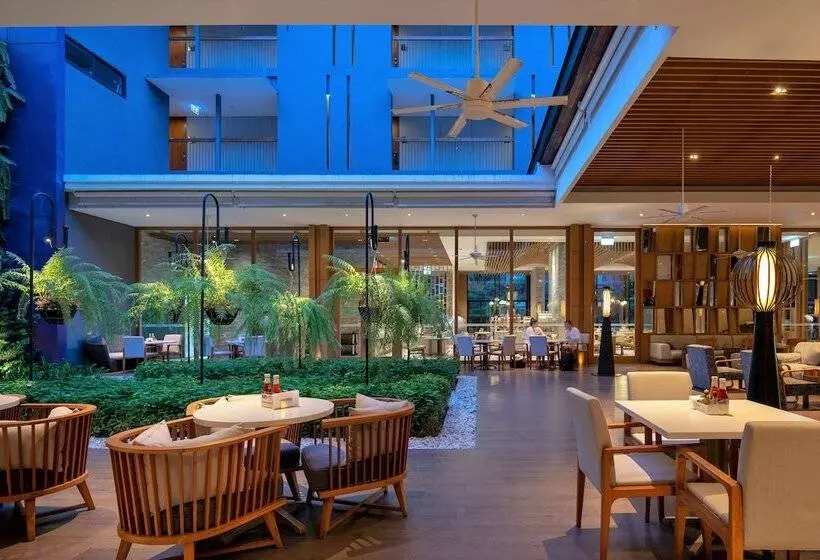 Fotos del hotel Holiday Inn Express Phuket Patong Beach Central, An Ihg:  22