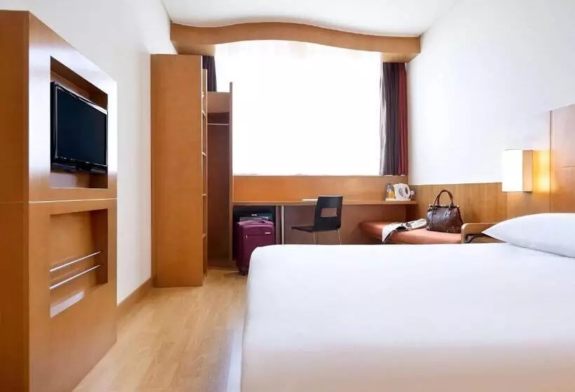 Fotos del hotel Ibis Abu Dhabi Gate:  6