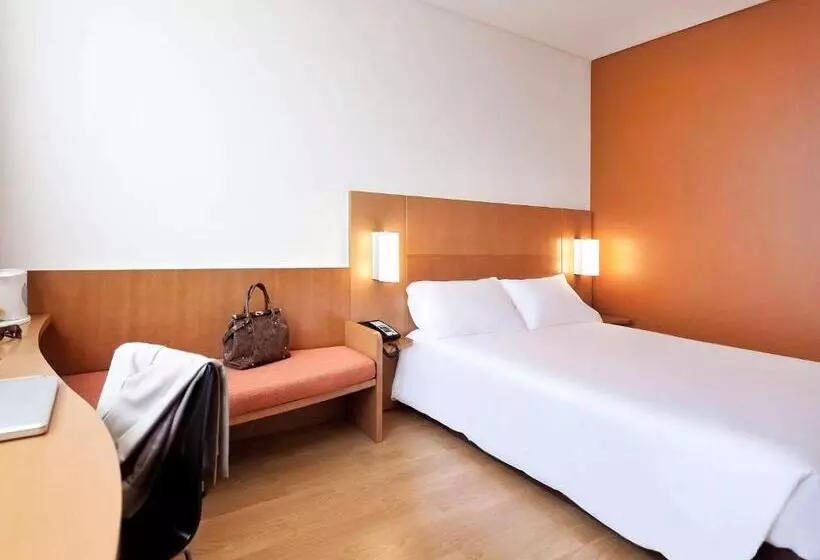 Fotos del hotel Ibis Abu Dhabi Gate:  15