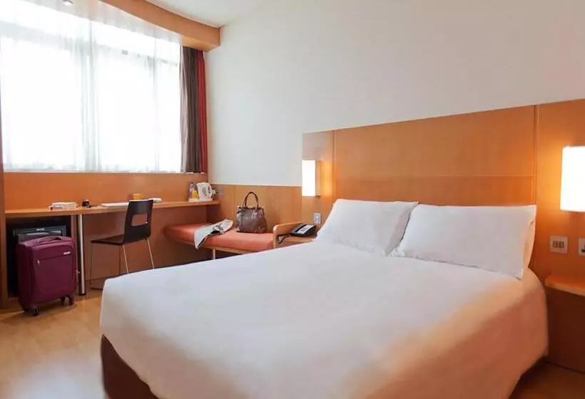 Fotos del hotel Ibis Abu Dhabi Gate:  16