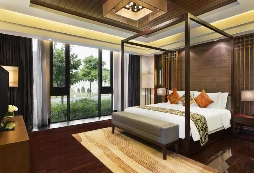 Fotos del hotel Worldhotel Grand Dushulake Suzhou:  13