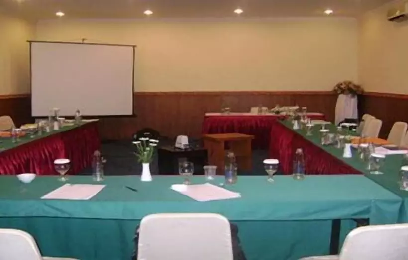 Fotos del hotel Nikki:  6