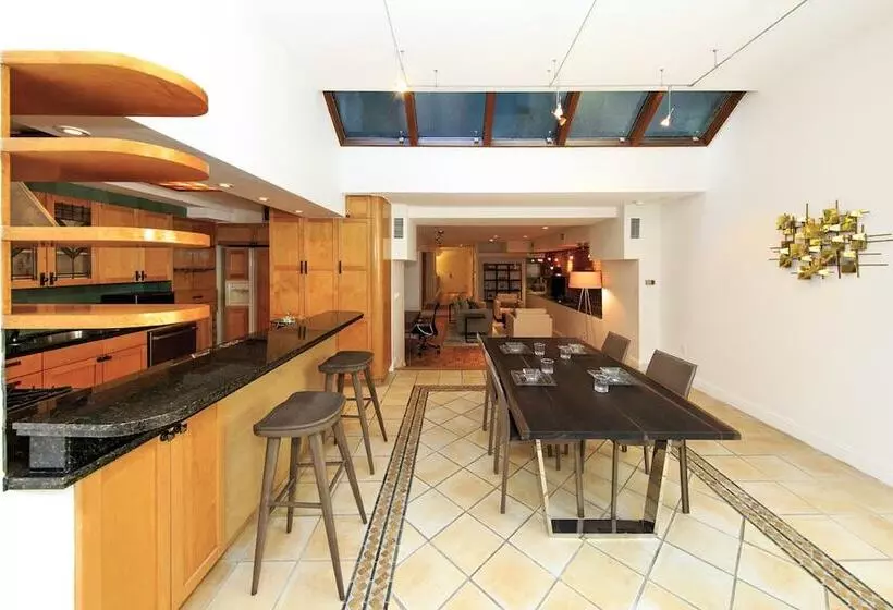 Fotos del hotel Chelsea Pines Inn:  11