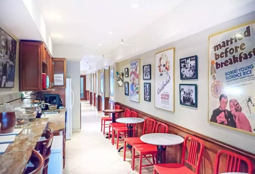 Fotos del hotel Chelsea Pines Inn:  3