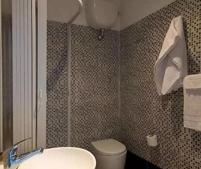 Fotos del hotel Mf:  13