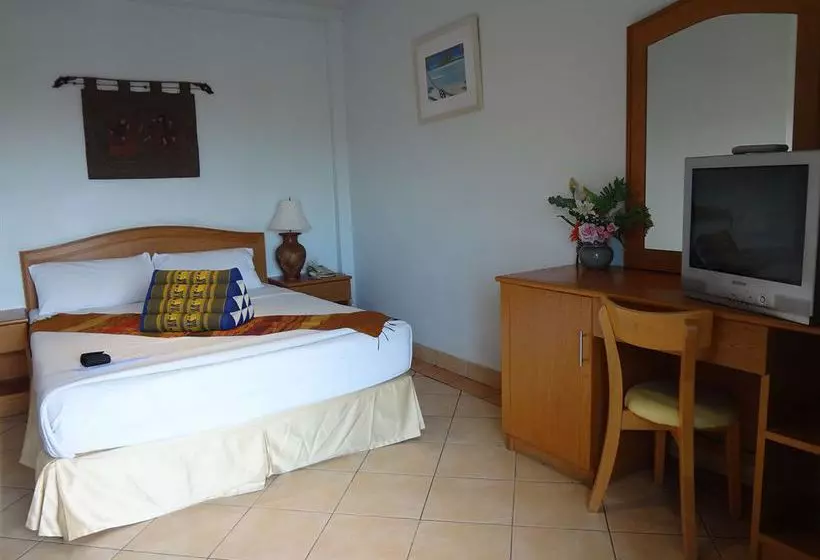 Fotos del hotel Seven Oaks Inn:  4