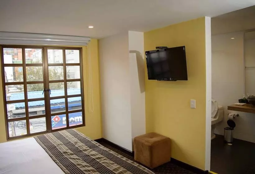 Fotos del hotel Confort 80 Castellana:  22