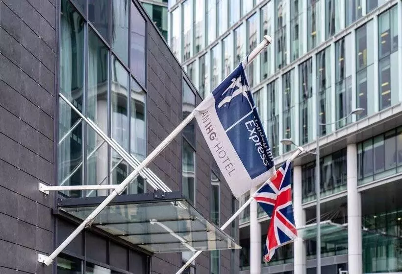 Fotos del hotel Holiday Inn Express Birmingham  Snow Hill, An Ihg:  7