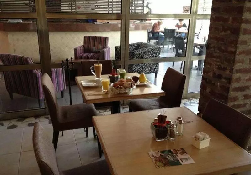 Fotos del hotel Y Suites Nader:  5