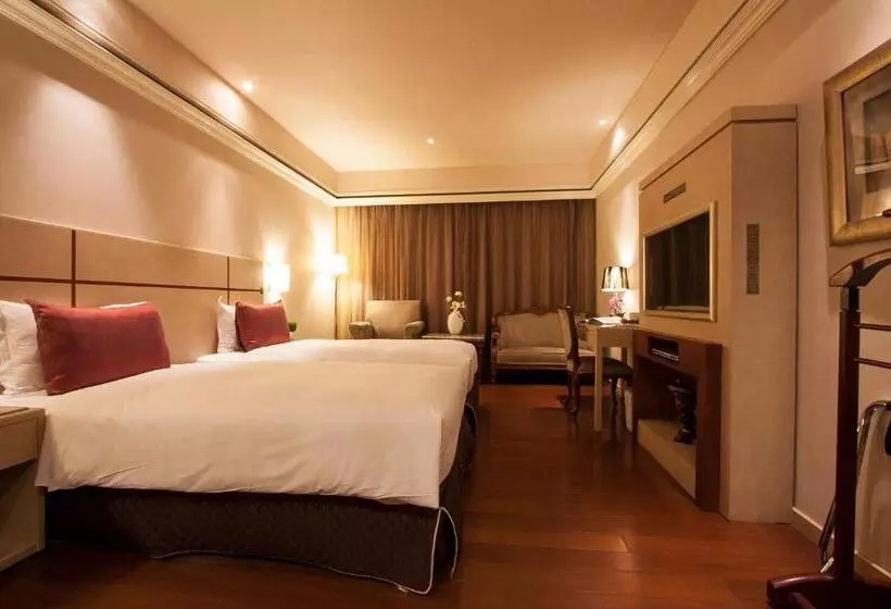 Fotos del hotel Erin:  11