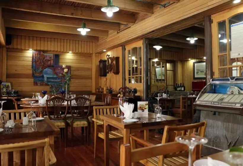 Fotos del hotel El Greco Puerto Varas:  3