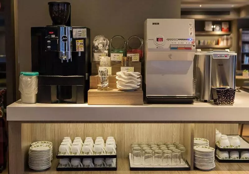 Fotos del hotel Royal Inn Taipei Linsen  Huashan 1914 Creative Park:  12