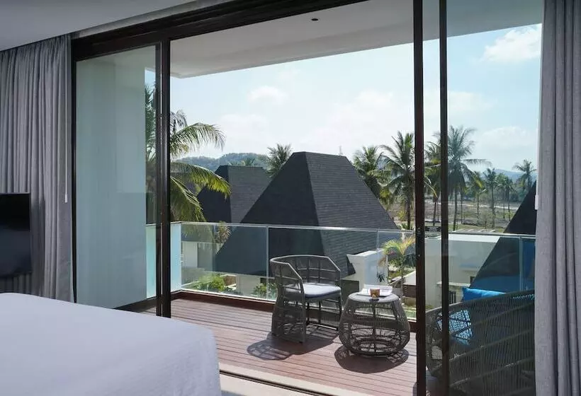 Fotos del hotel Pullman Lombok Mandalika Beach Resort:  22