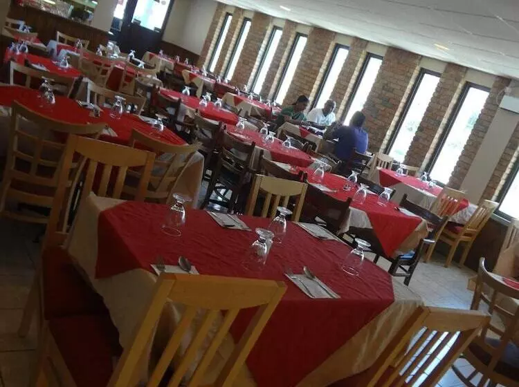 Fotos del hotel Empress Inn And Suites By The Falls:  13