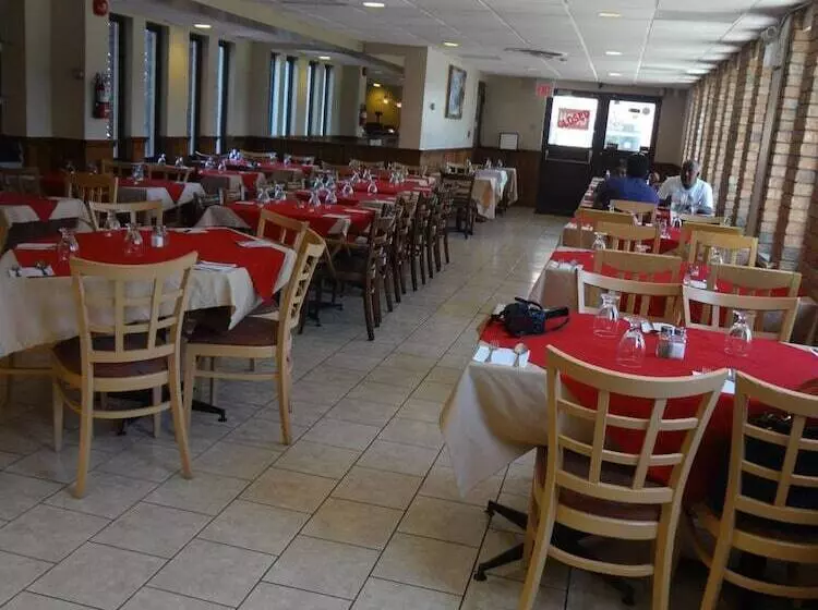 Fotos del hotel Empress Inn And Suites By The Falls:  2