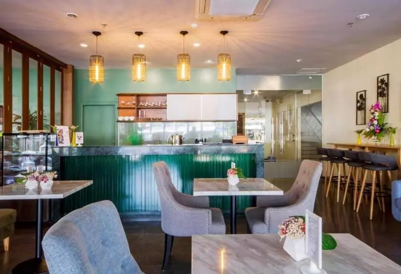 Fotos del hotel Empress Pattaya:  10