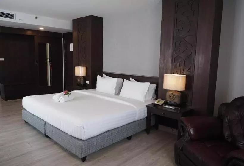 Fotos del hotel Empress Pattaya:  23