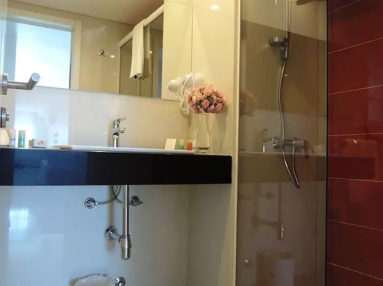 Fotos del hotel Gema Luxury Suites:  5