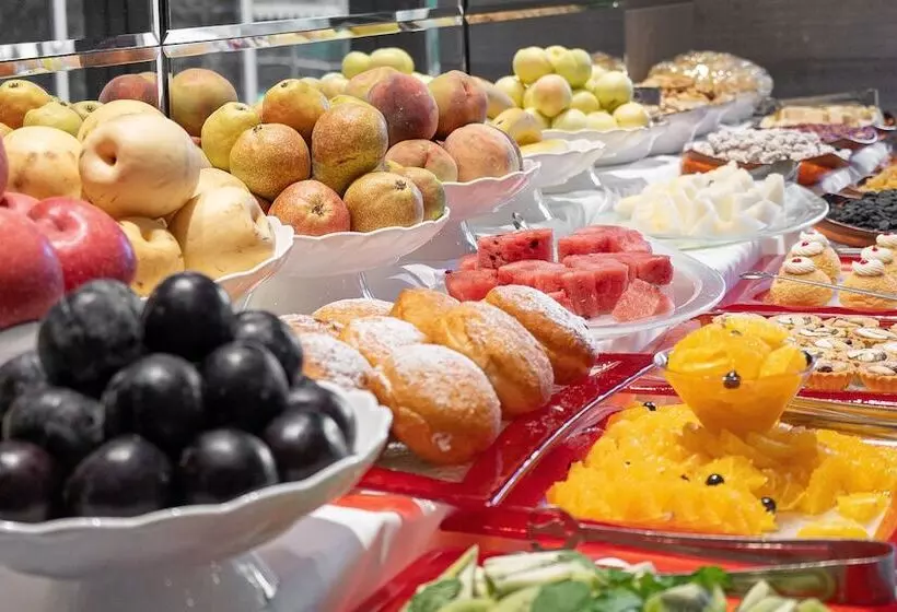 Fotos del hotel International Hotel Tashkent:  5