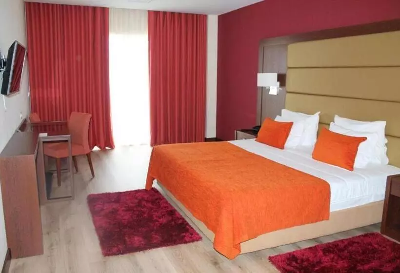 Fotos del hotel Palace  & Spa Termas De São Tiago:  2