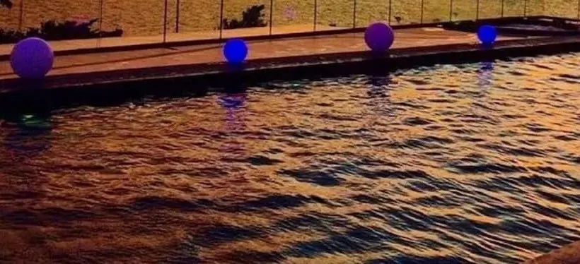 Fotos del hotel Centara Grand Phratamnak Pattaya:  2
