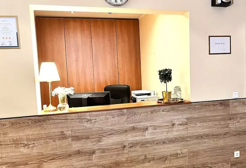 Fotos del hotel Messeschlaf:  3